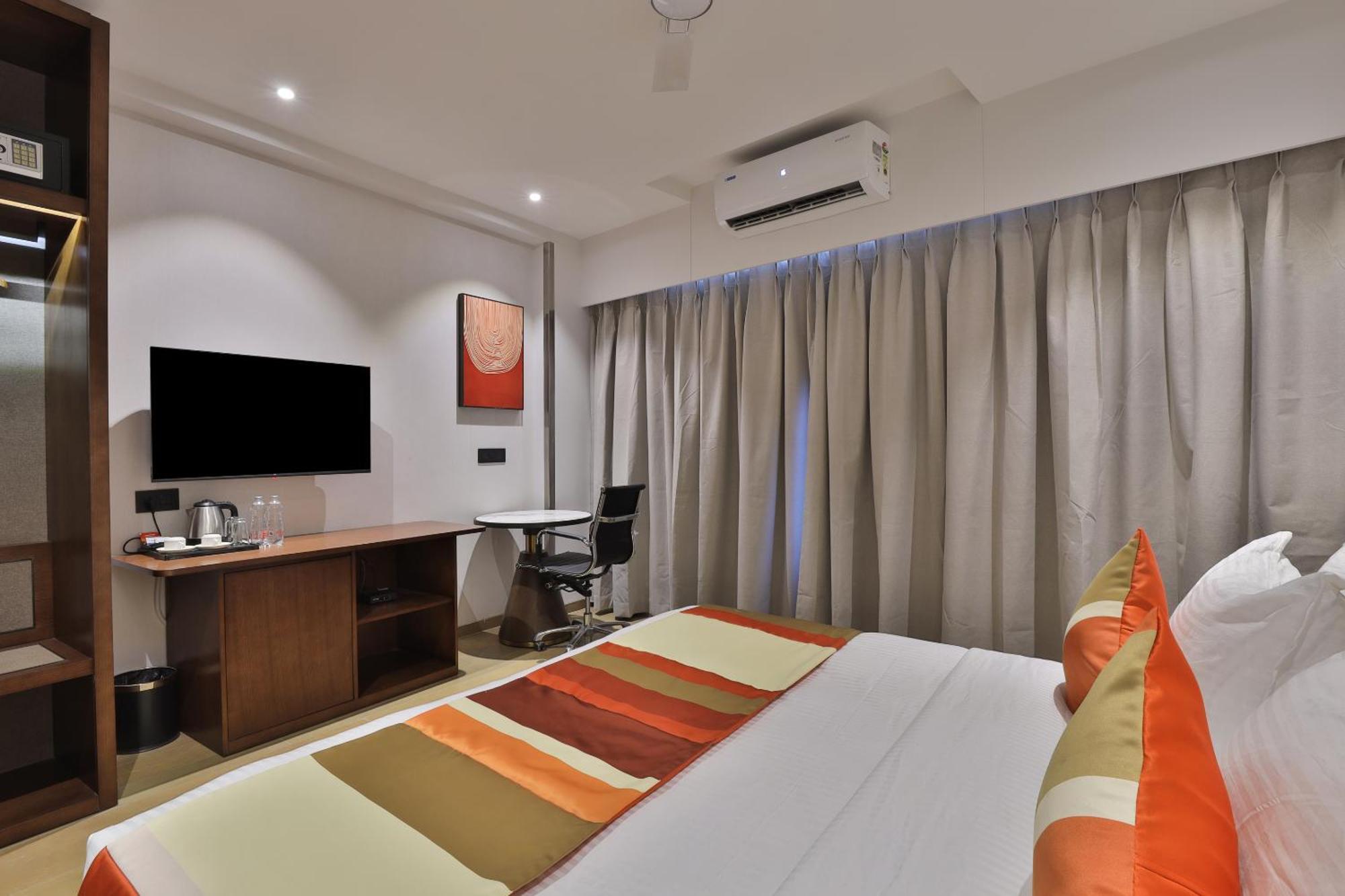 Hotel Elements سورات المظهر الخارجي الصورة